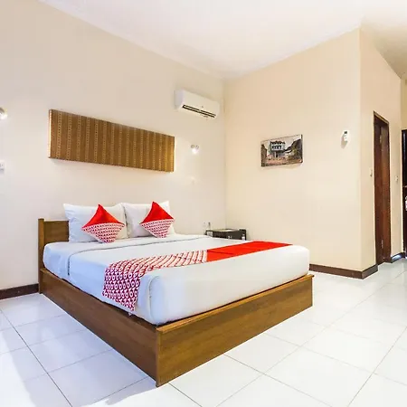 Capital O 2796 Medana Bay Marina Hotel
